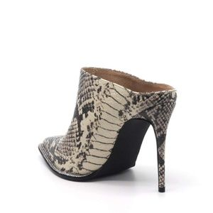 report tosh snake embossed mule